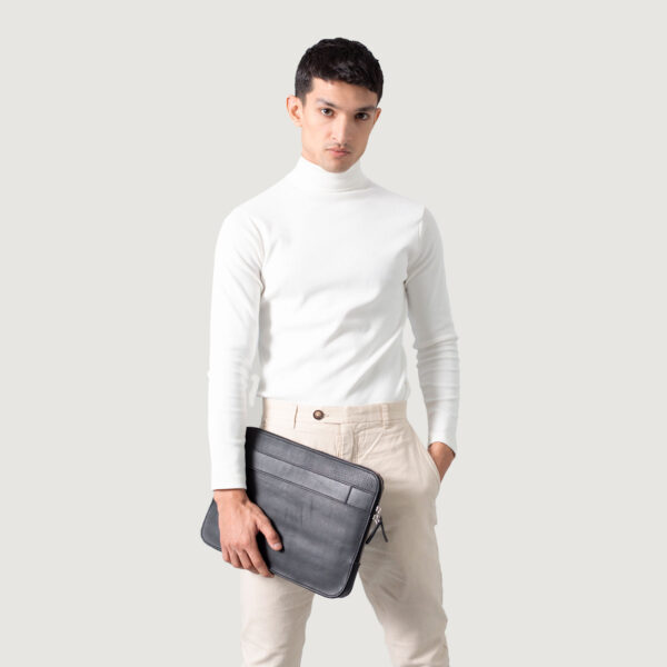 The Baxter Black Leather Laptop Sleeve - Image 9