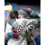 Margaret_Qualley_White_Sweater_From_Maid_02