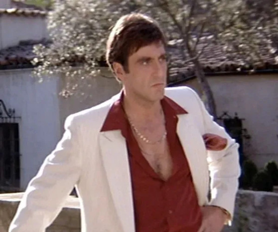 Al Pacino Scarface White Suit 04