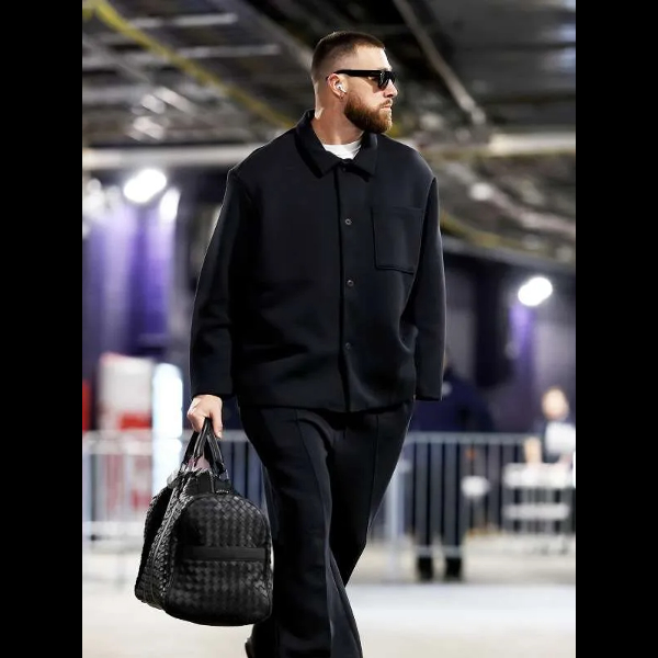 Travis Kelce Black Suit 01