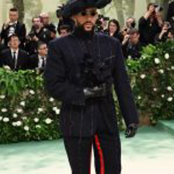 Bad Bunny Met Gala 2024 White Suit 01