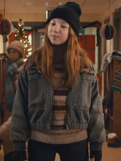 Imogene Herdman The Best Christmas Pageant Ever 2024 Grey Jacket 02