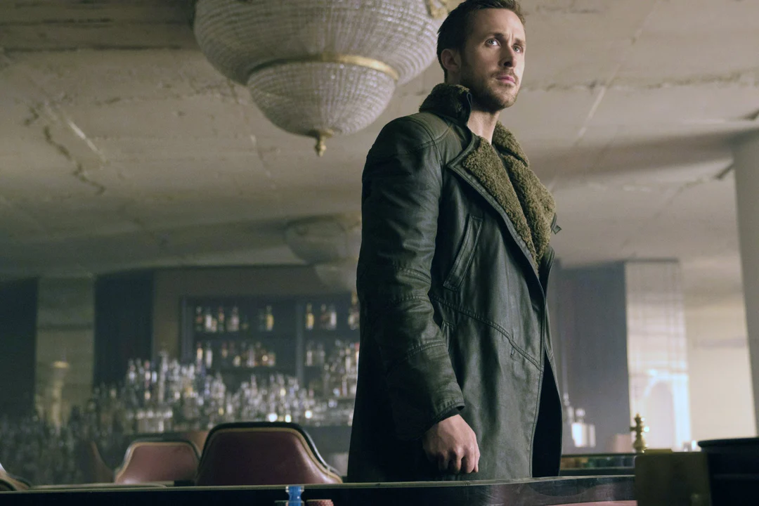 Ryan Gosling Blade Runner Trench Coat 04 Ryan Gosling Blade Runner Trench Coat 04
