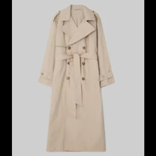 Selena Gomez Long Black Coat 01