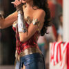 gal gadot wonder woman costume 04