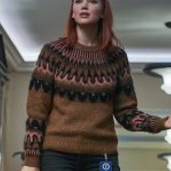 Jennifer Lawrence Don’t Look Up Striped Knit Sweater 01